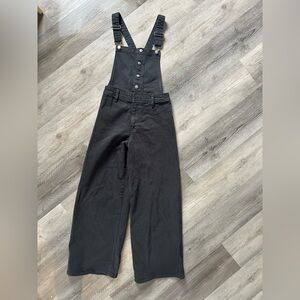 🌻 NWOT Universal Thread Wide Leg Black Denim Overalls 🌻